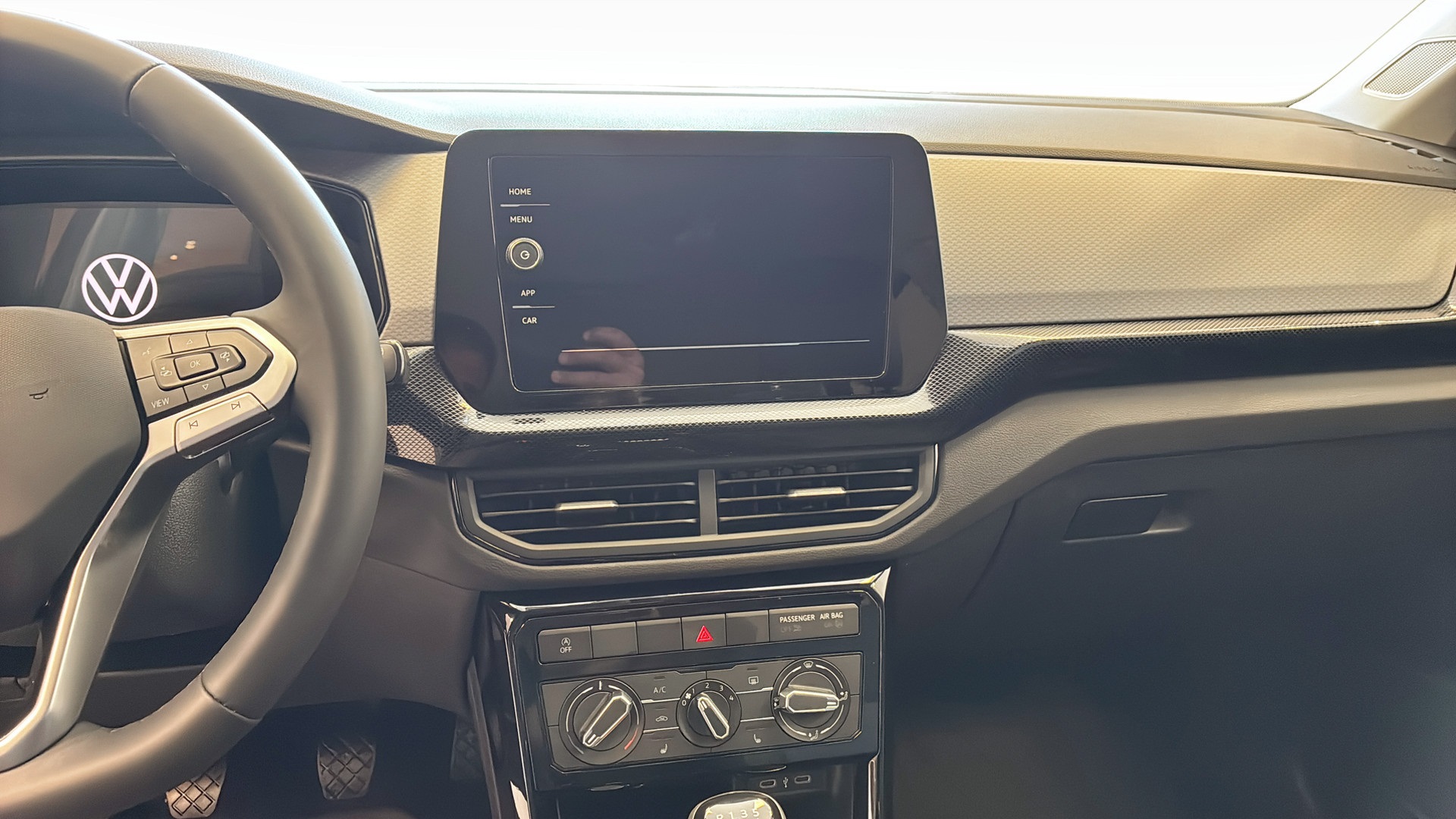 Volkswagen T-Cross NRH59T