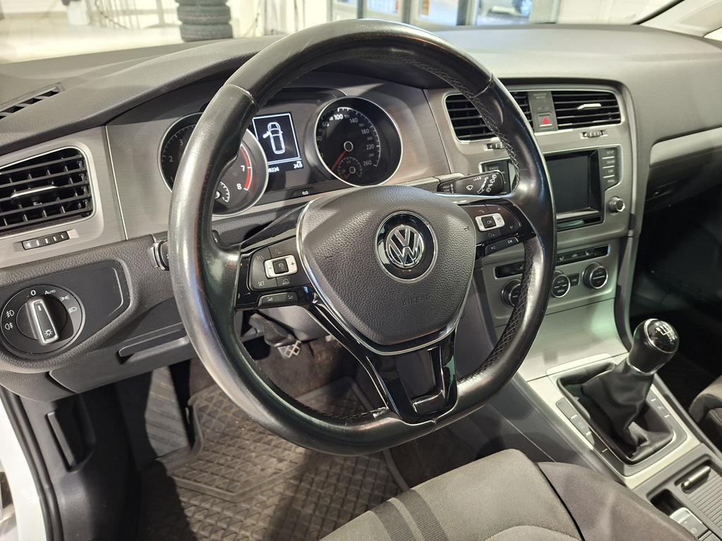 Volkswagen Golf Sportscombi NRN344