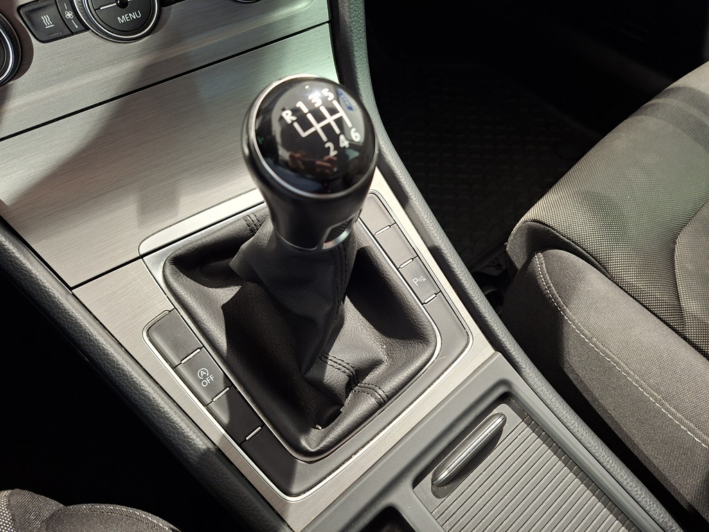 Volkswagen Golf Sportscombi NRN344