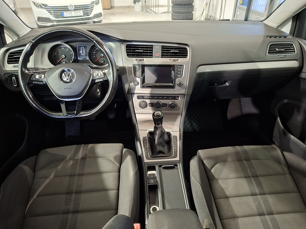 Volkswagen Golf Sportscombi NRN344