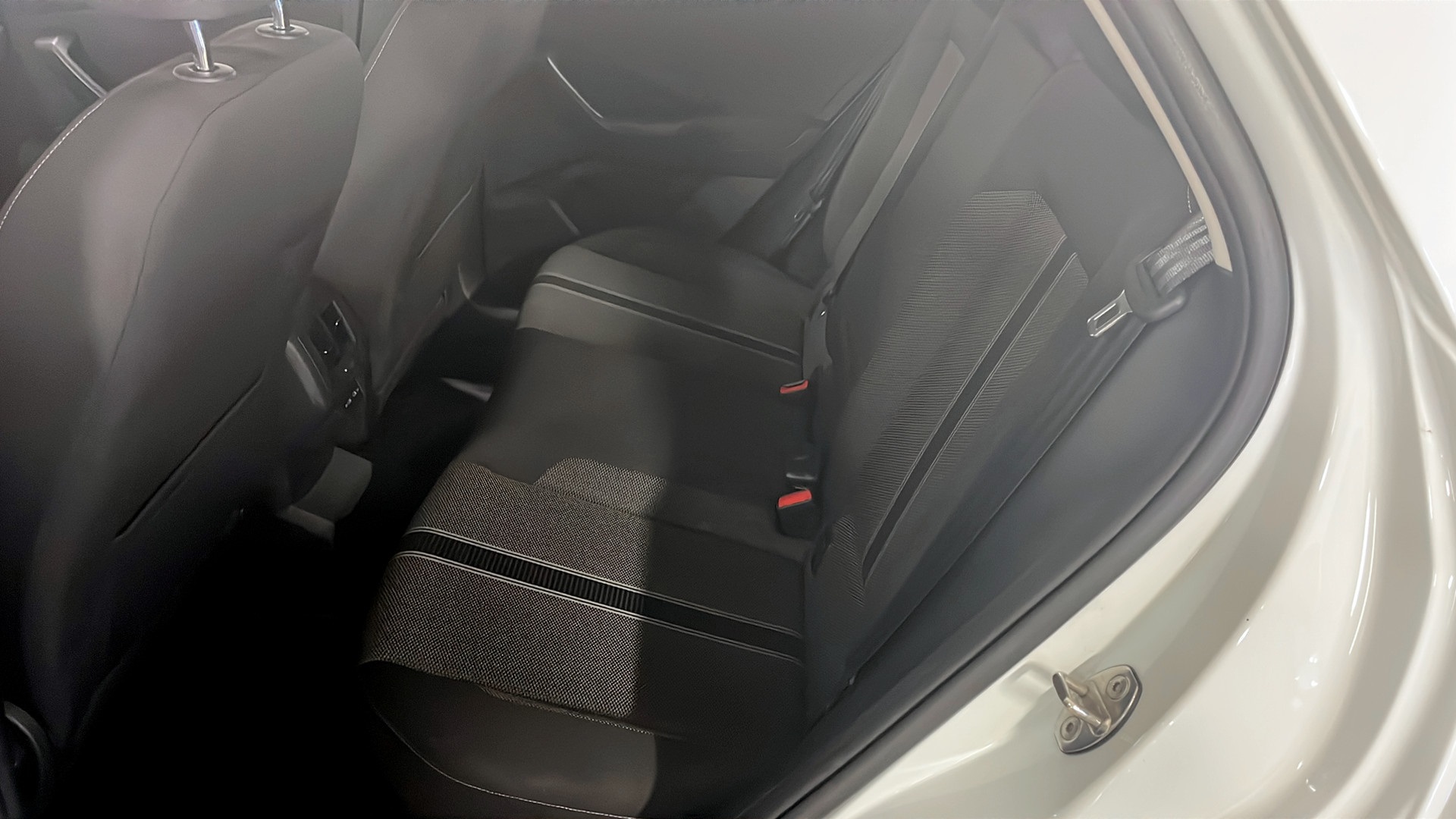 Volkswagen T-Roc NRX13F