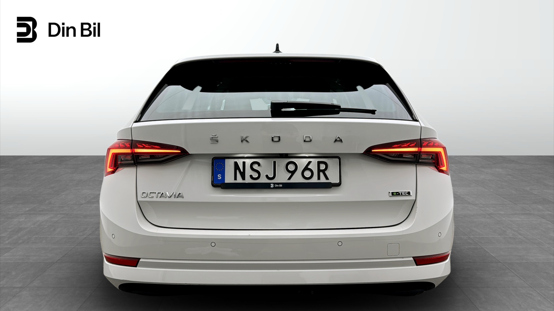 Skoda Octavia NSJ96R