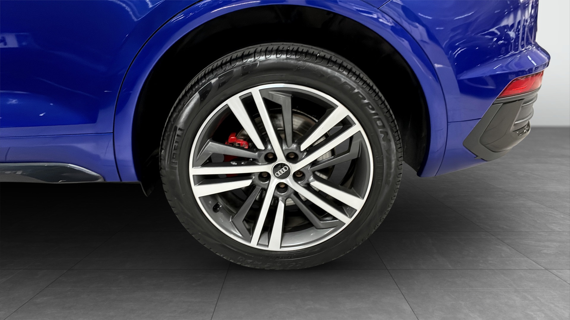 Audi Q5 Sportback NTL84A