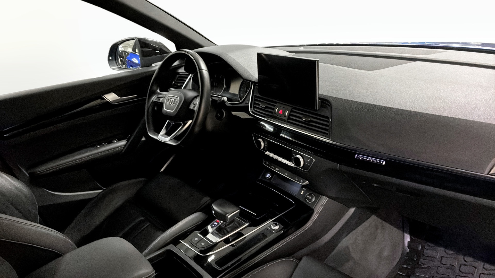 Audi Q5 Sportback NTL84A
