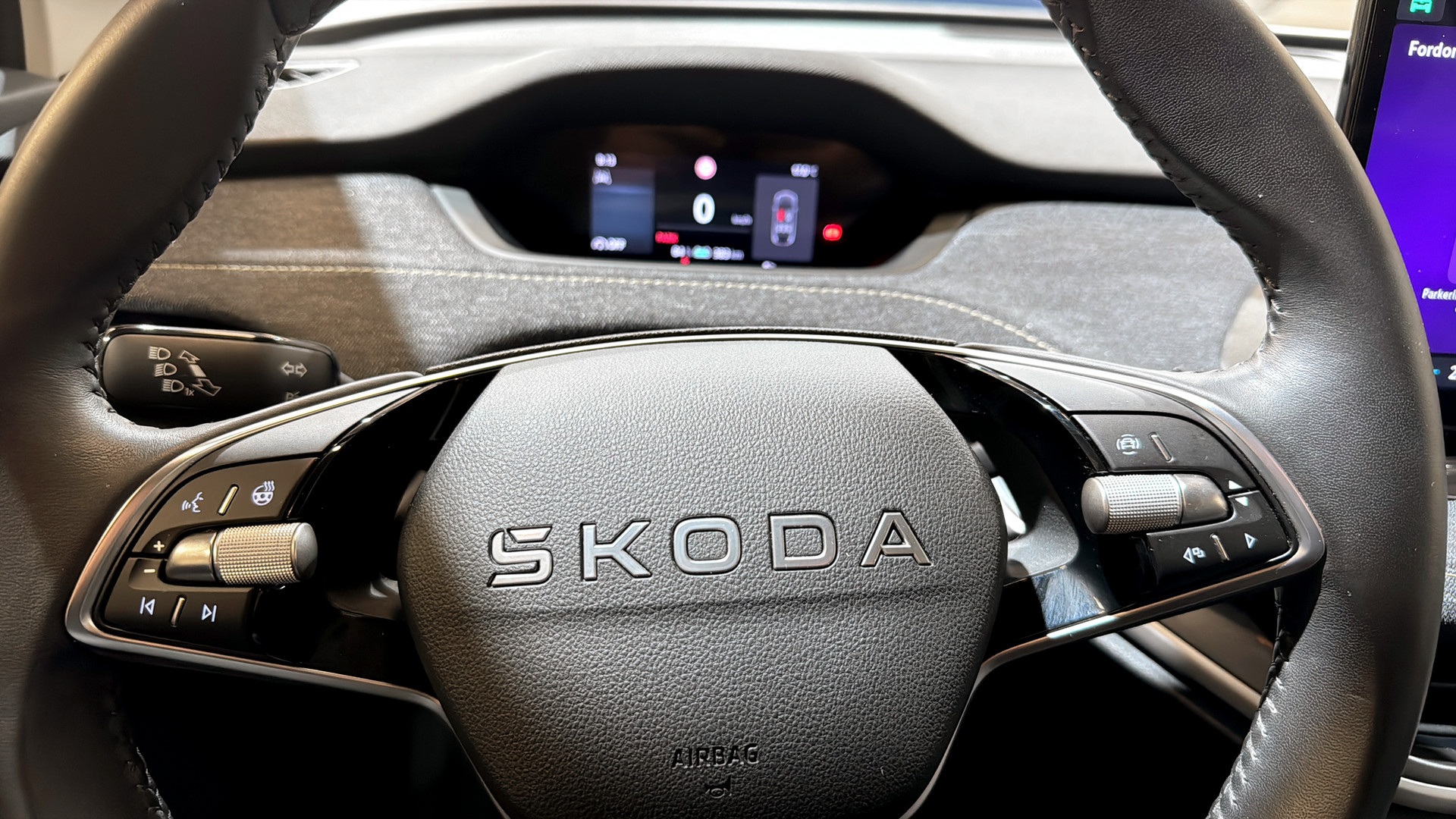 Skoda Elroq NTM97B