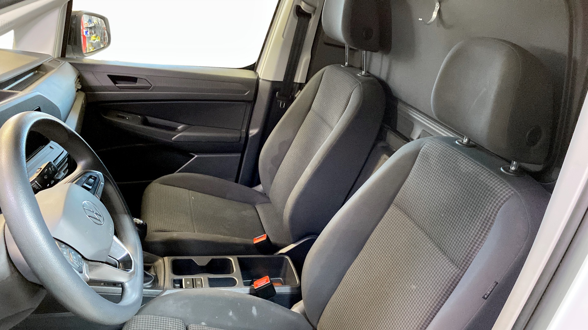 Volkswagen Caddy Cargo NTP83J