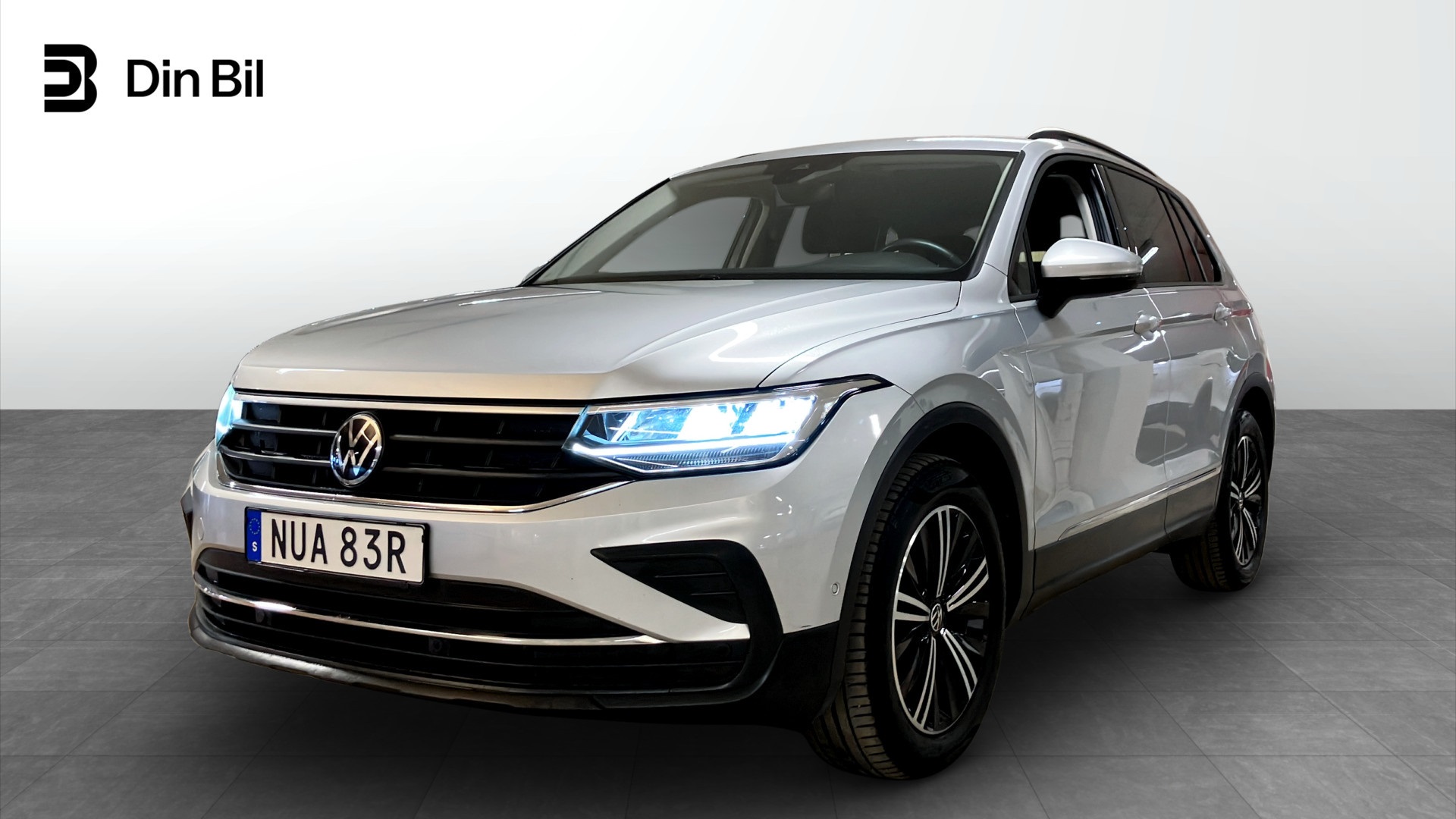 Bild för bil NUA83R