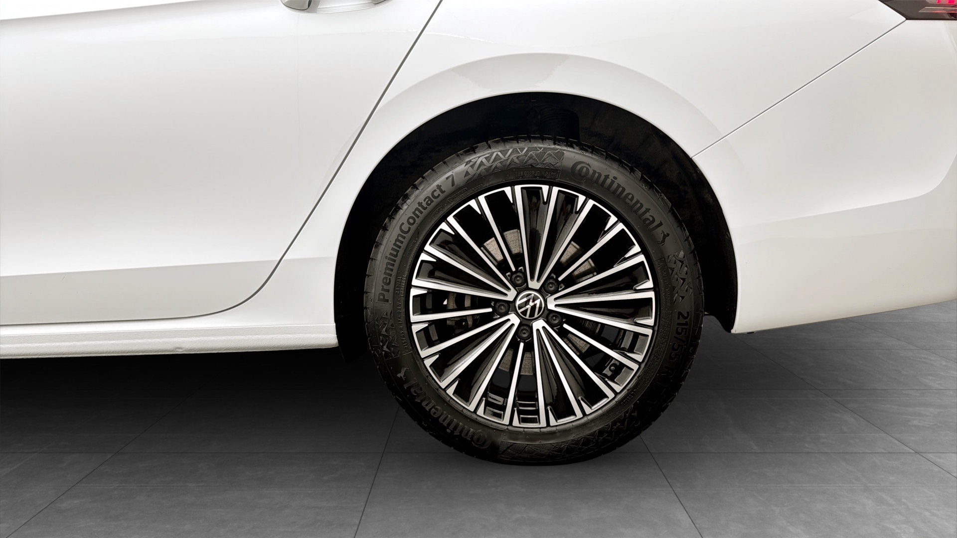 Volkswagen Passat Sportscombi NUH12Y