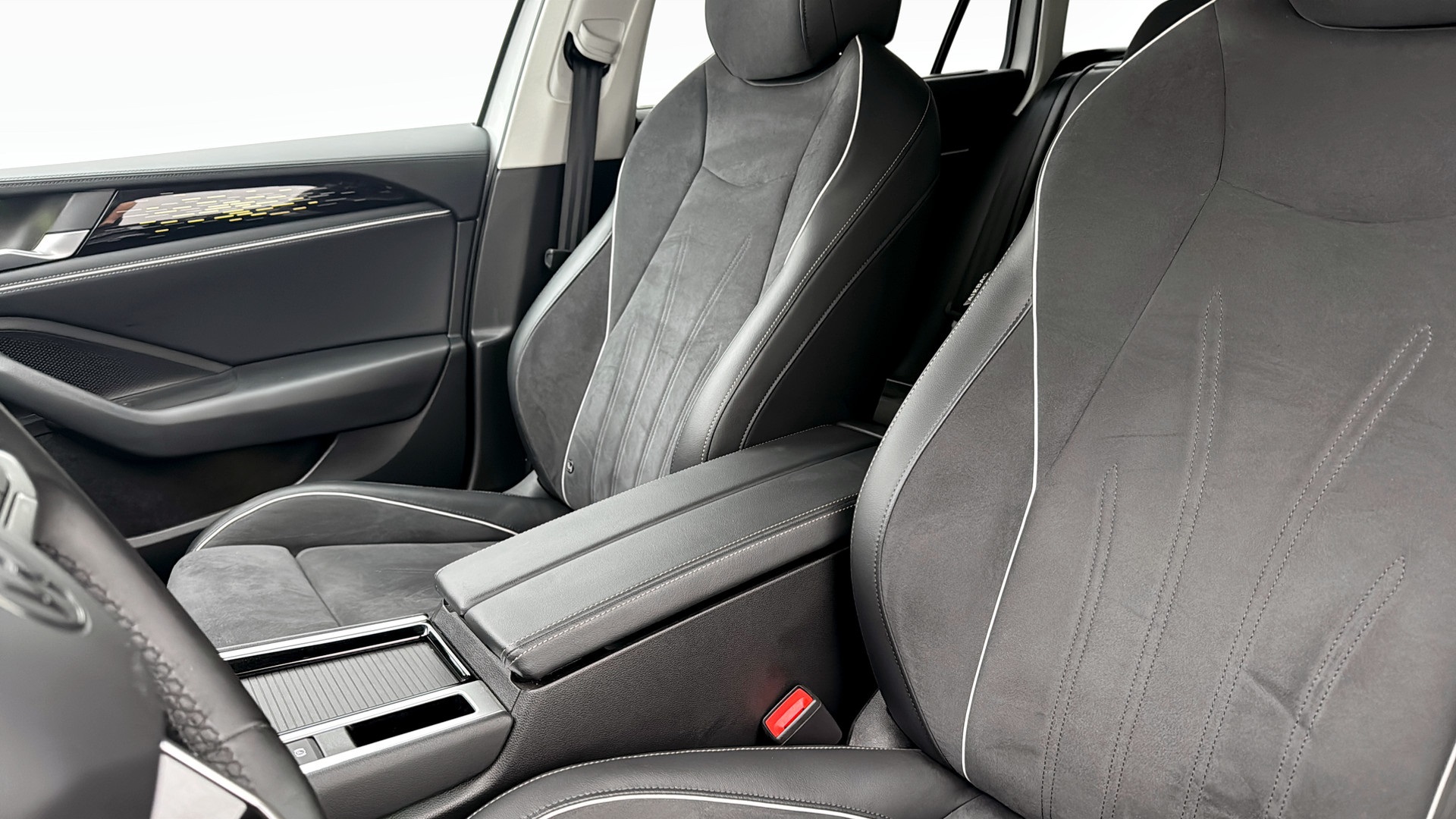 Volkswagen Passat Sportscombi NUH12Y