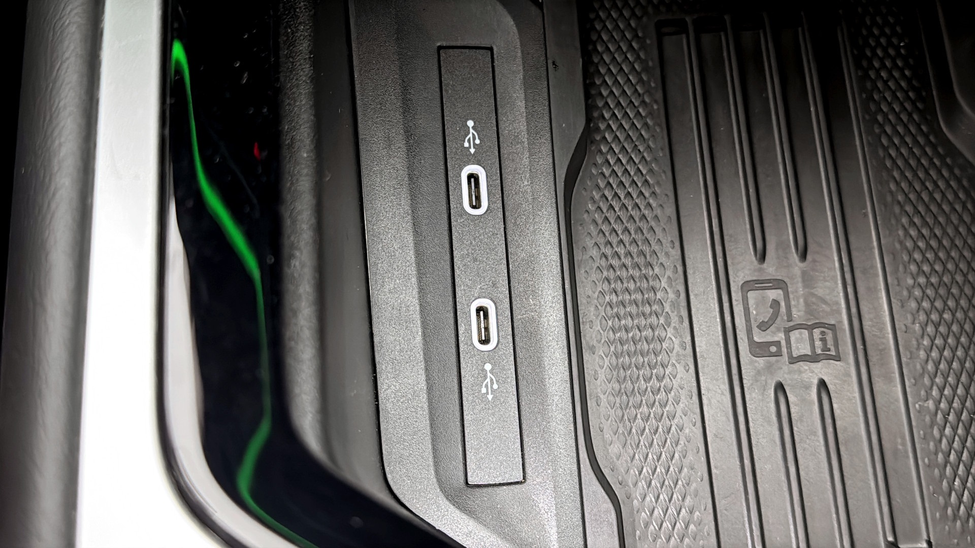 Volkswagen Passat Sportscombi NUH12Y