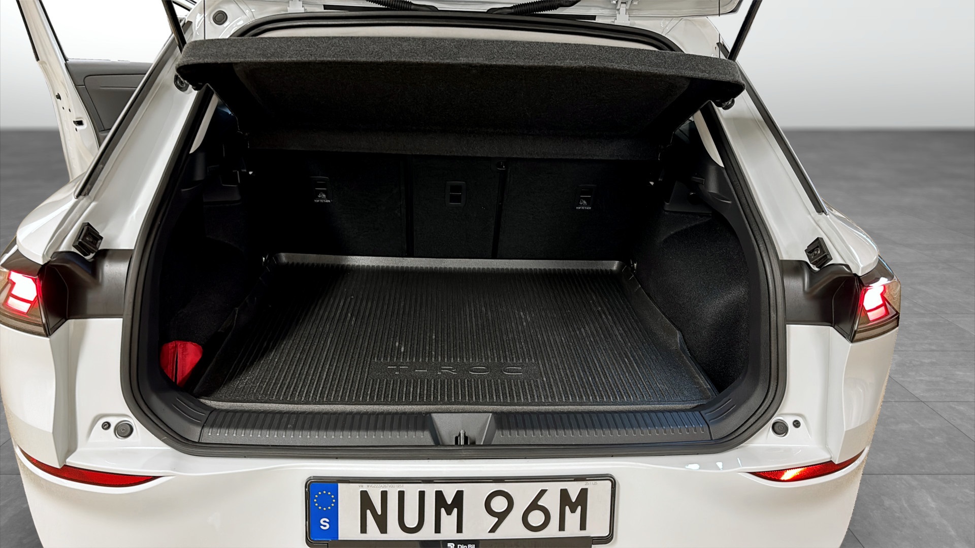 Volkswagen T-Roc NUM96M