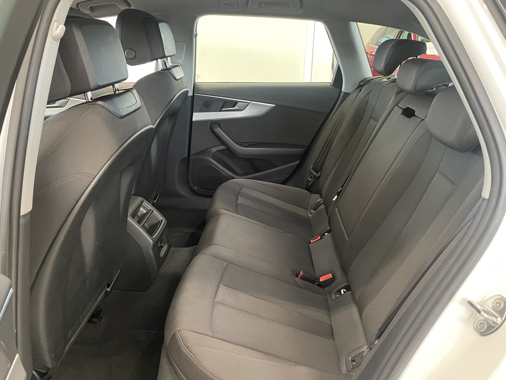Audi A4 Avant NWA54X
