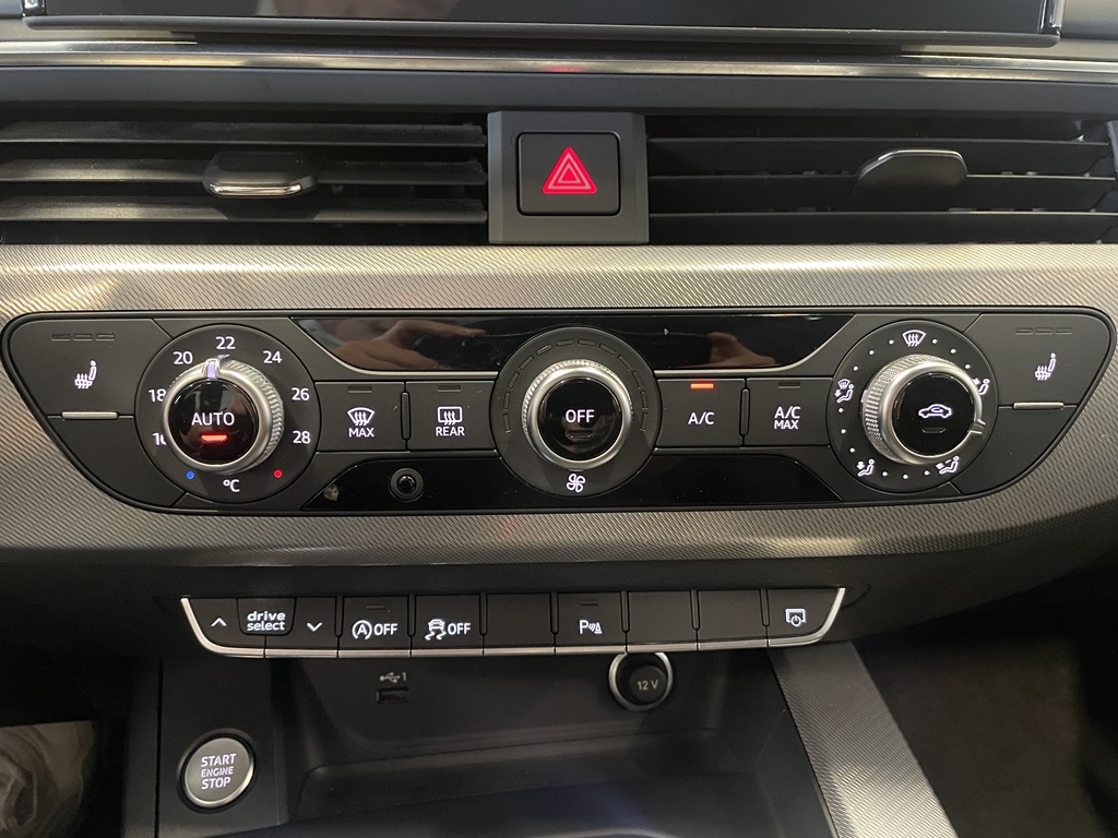 Audi A4 Avant NWA54X