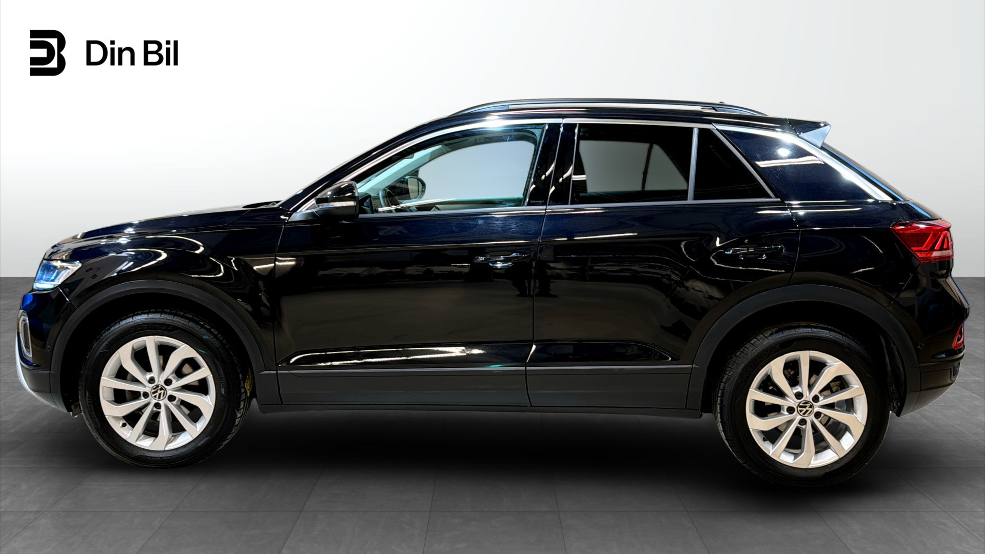 Volkswagen T-Roc NWA87T