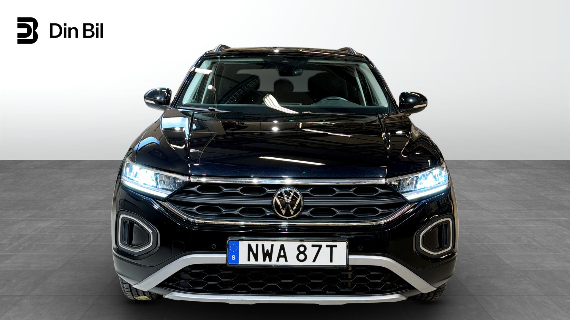 Volkswagen T-Roc NWA87T