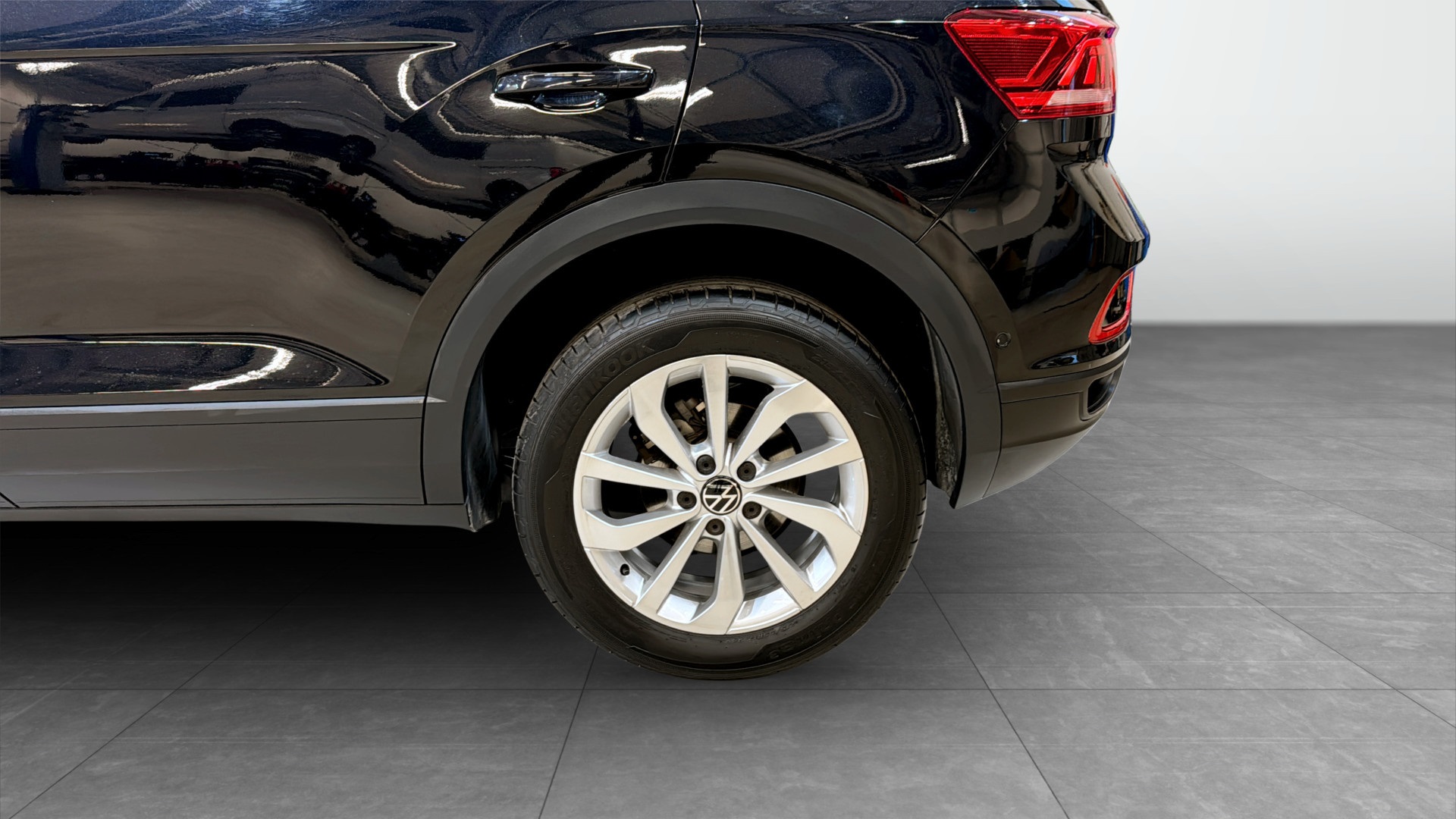Volkswagen T-Roc NWA87T