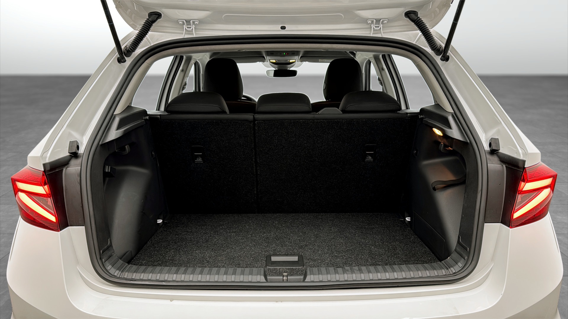 Skoda Fabia NWB03T