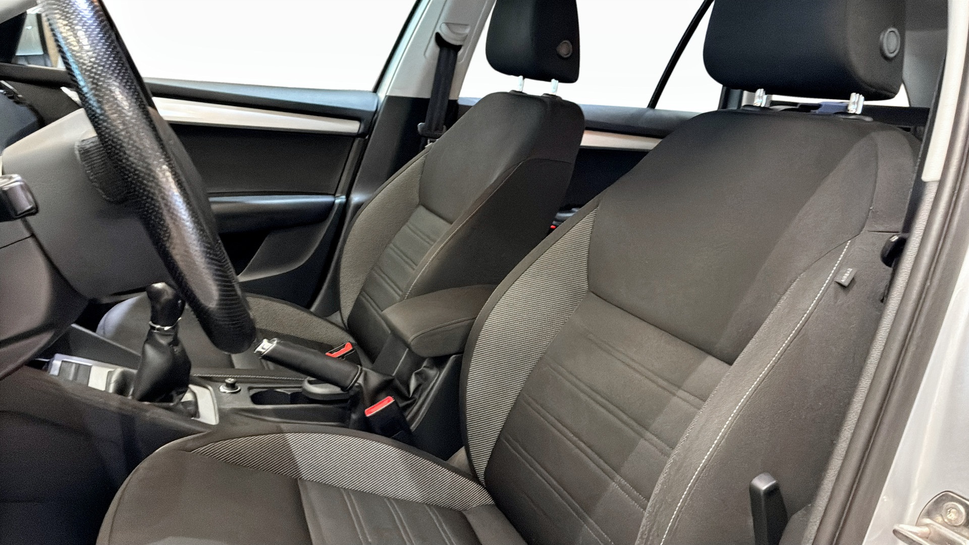 Skoda Octavia Combi NWD603