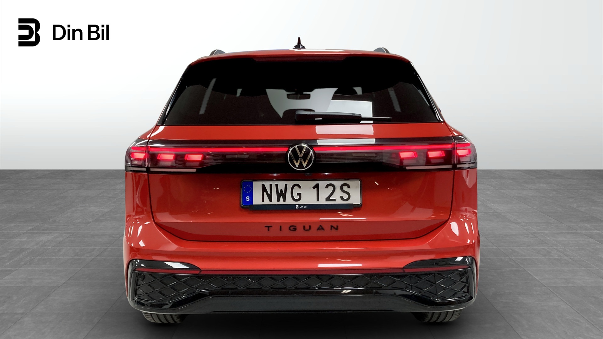 Volkswagen Tiguan NWG12S