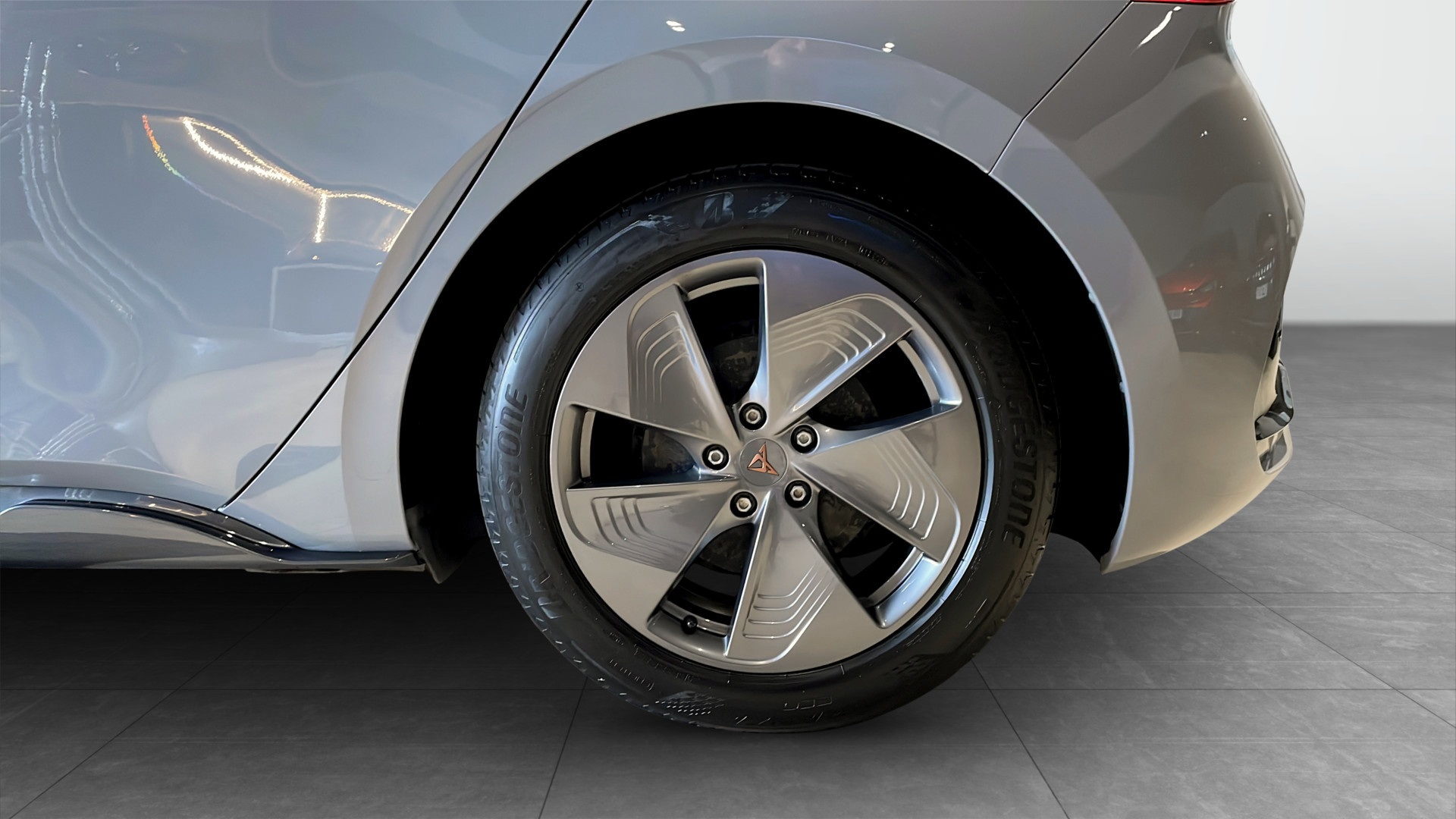 CUPRA Born NWJ96T