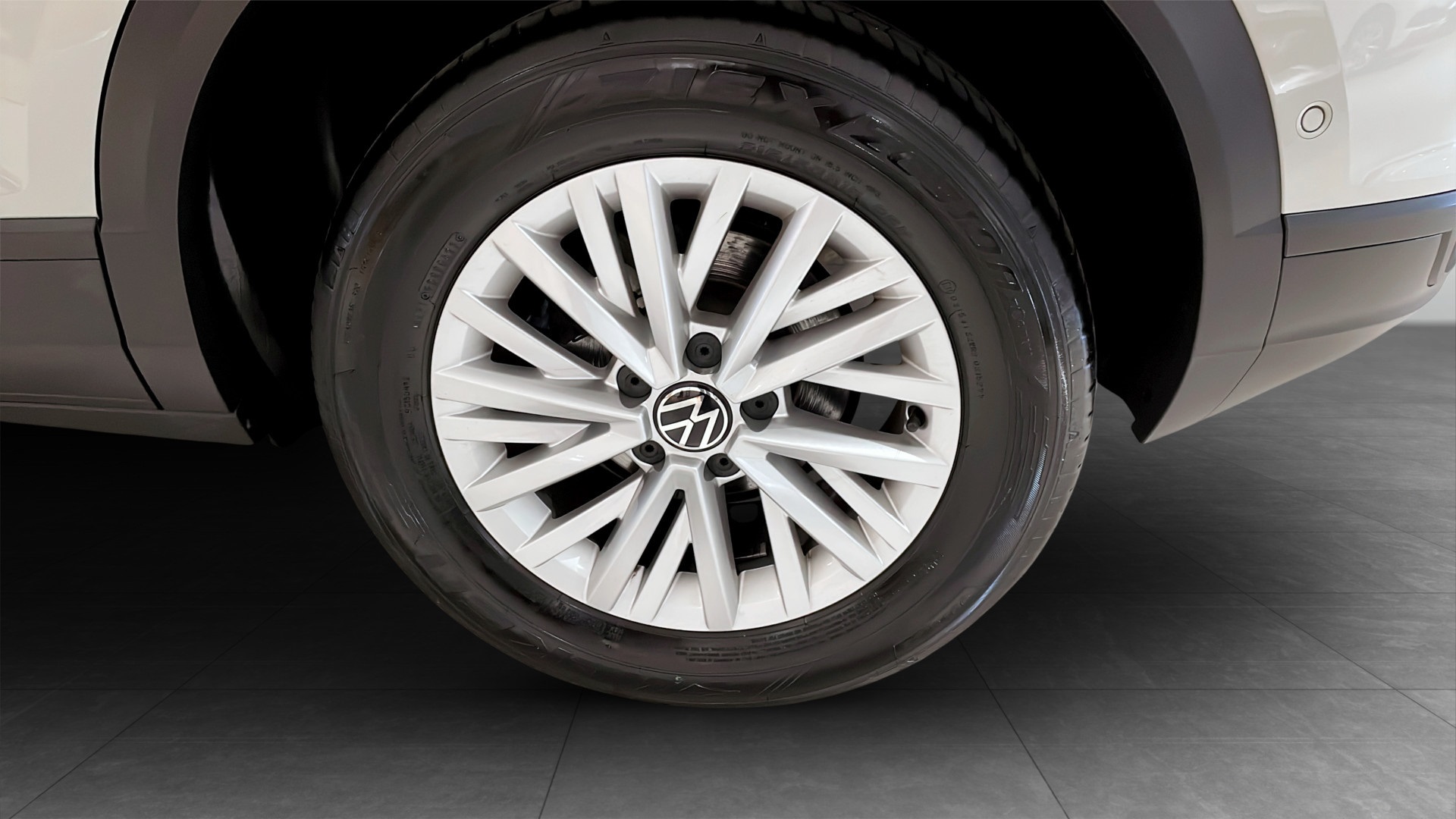 Volkswagen T-Roc NWS59U