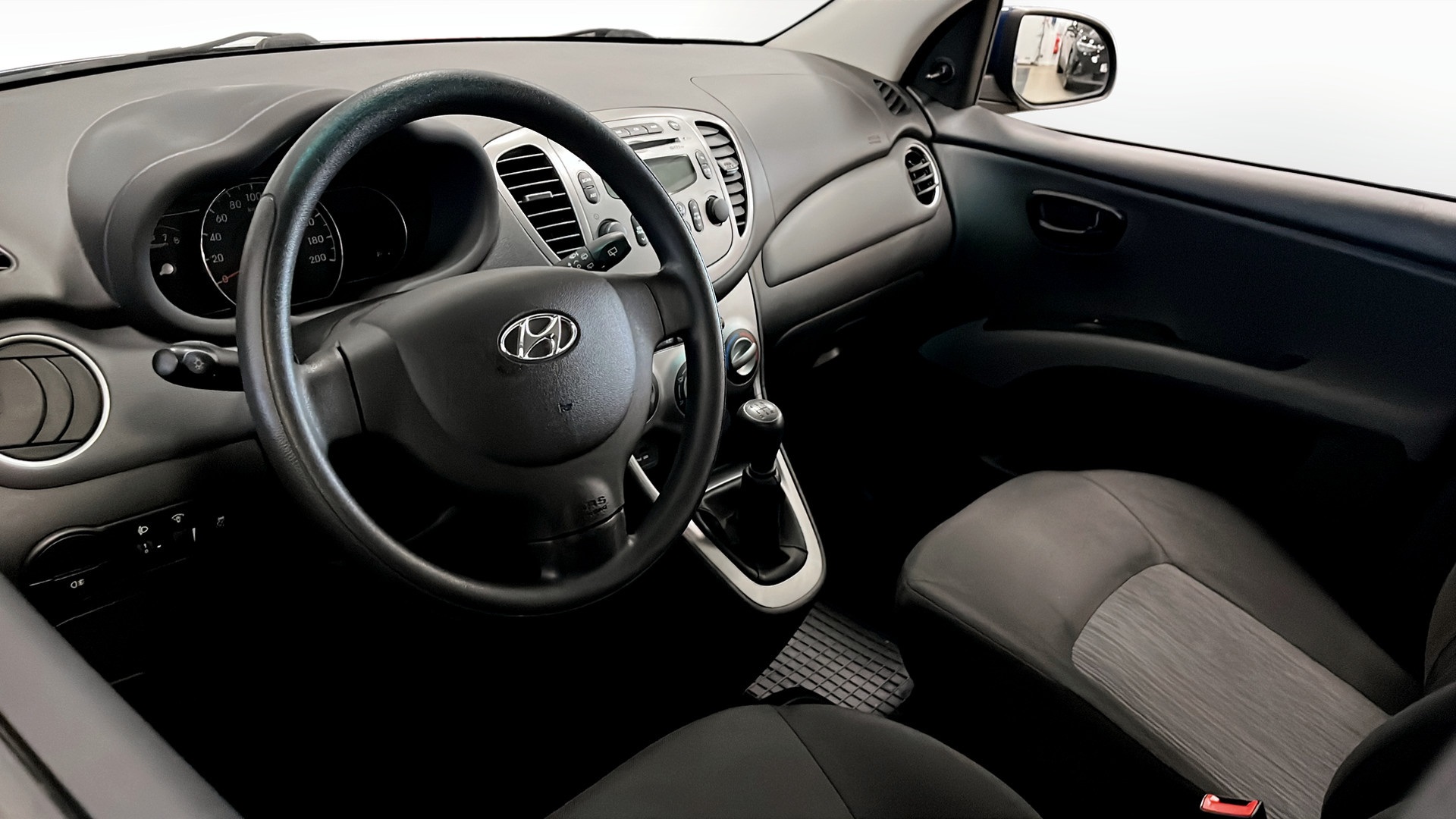 Hyundai i10 NXD774