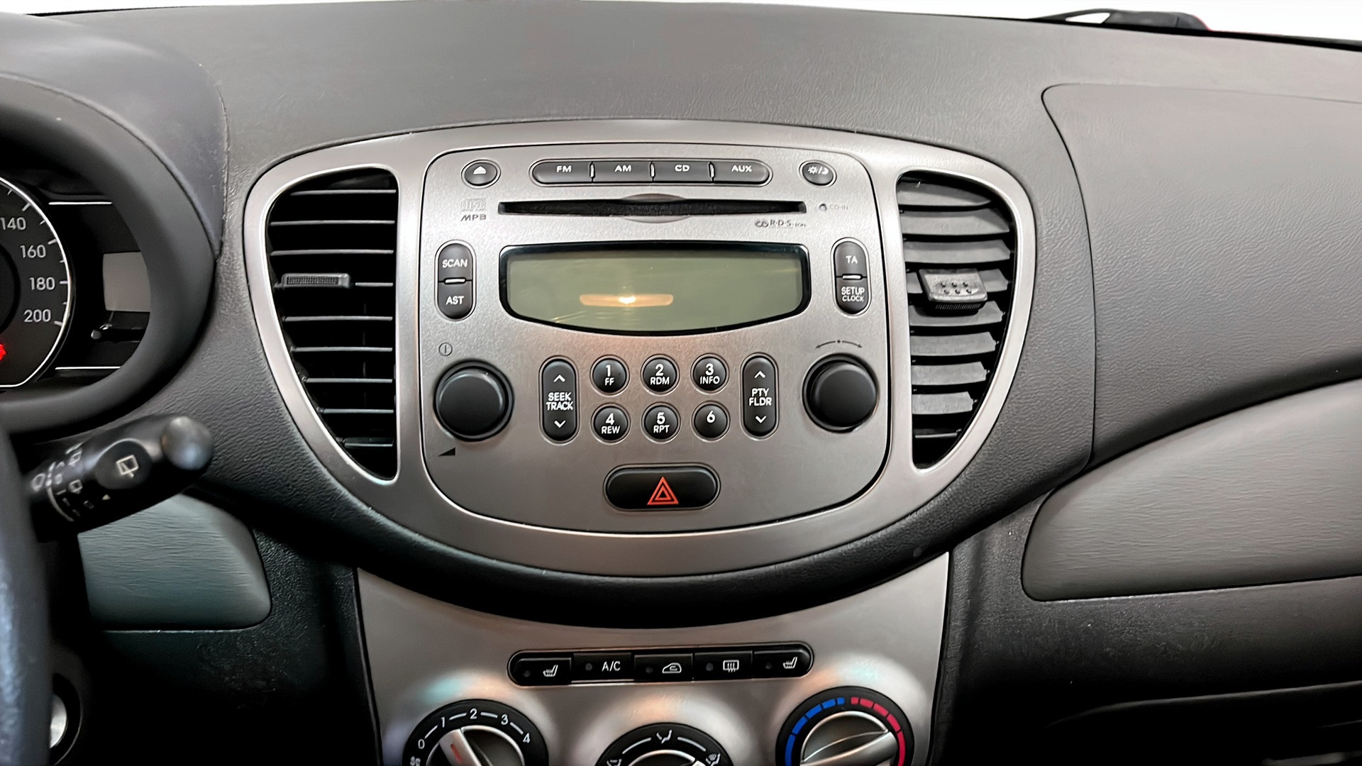 Hyundai i10 NXD774
