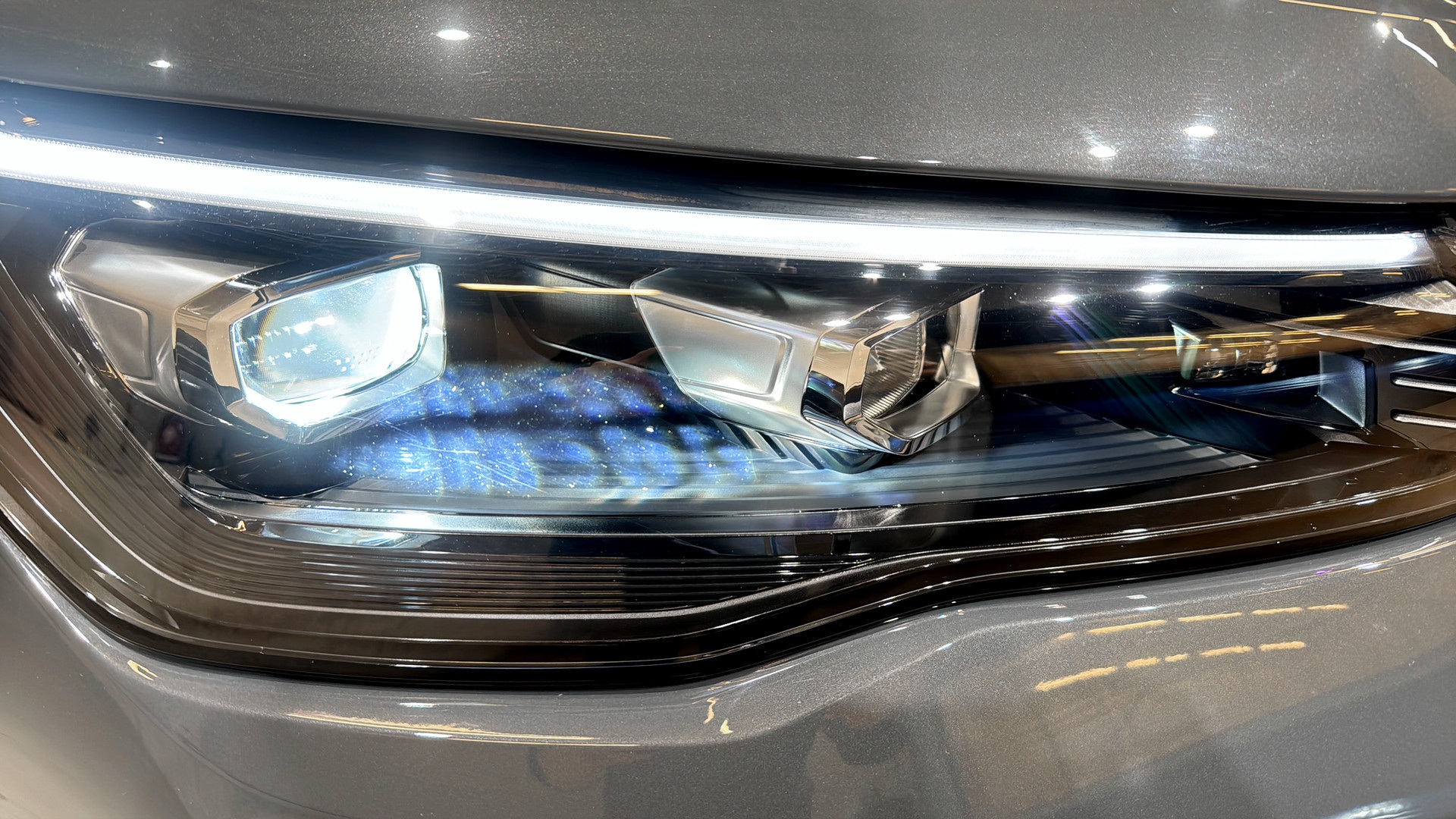 Volkswagen Tiguan NXJ97S