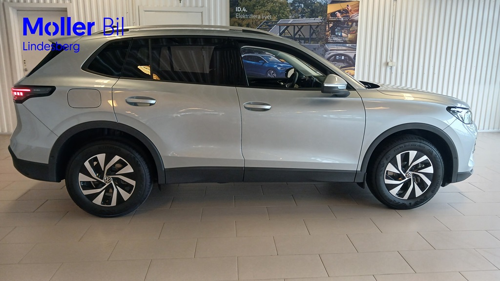 Volkswagen Tiguan NYG98C