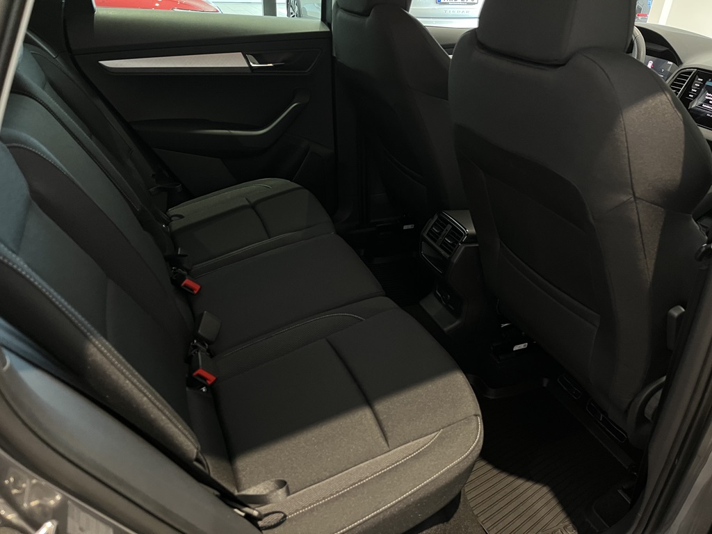 Skoda Karoq NYR11W