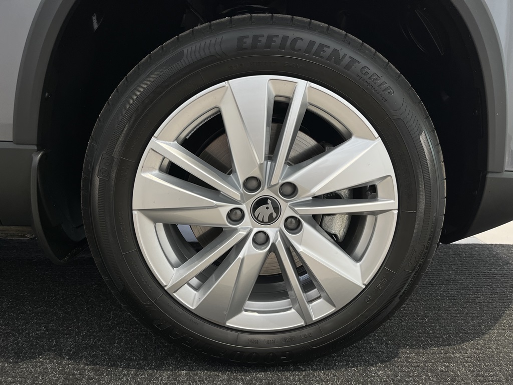 Skoda Karoq NYR11W
