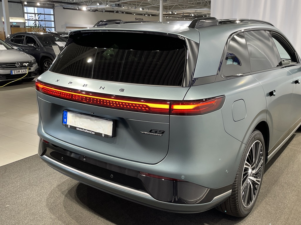 Xpeng G9 OAB44M