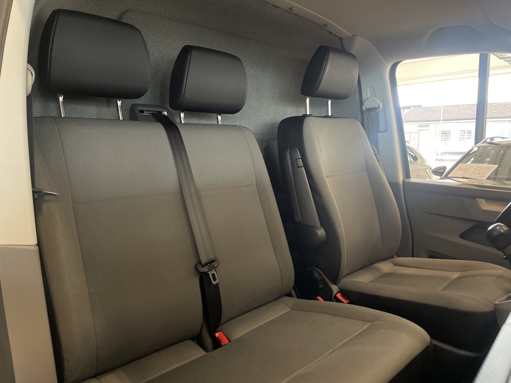 Volkswagen T6 Transporter OAP00T