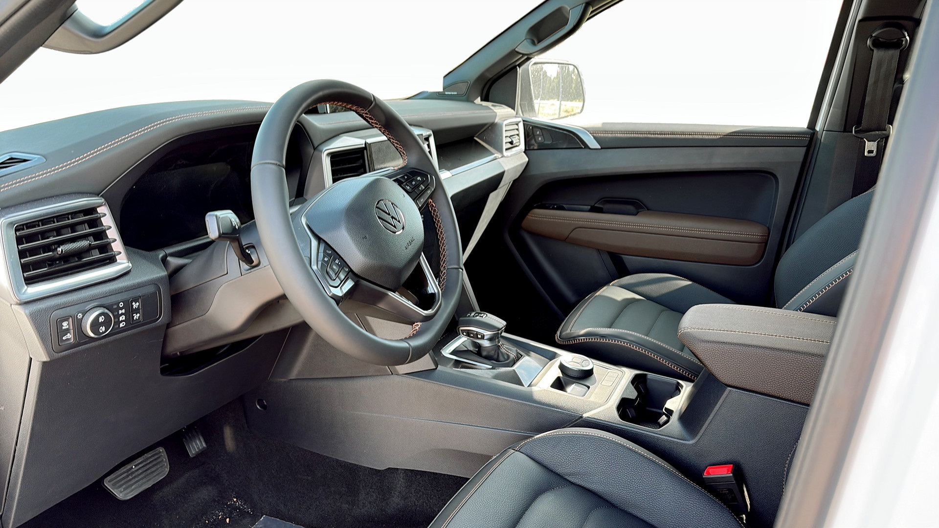 Volkswagen Amarok OAP61M