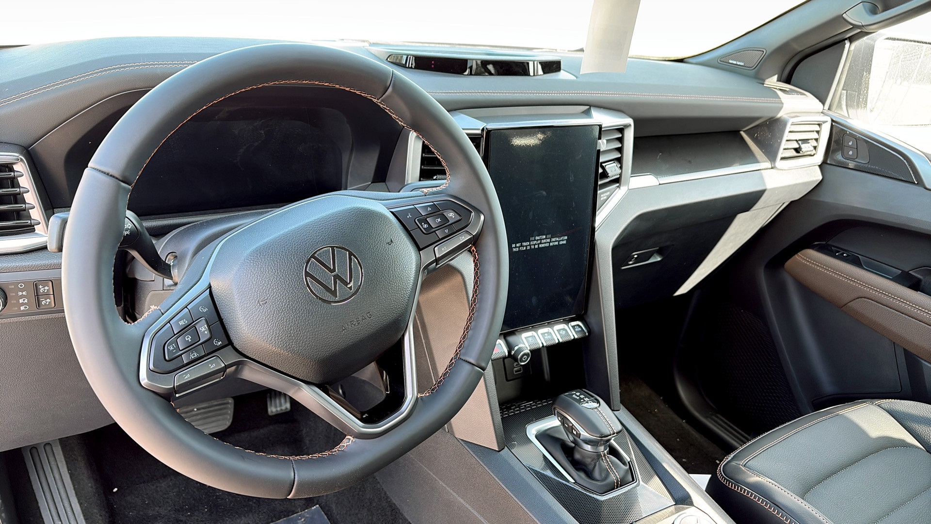 Volkswagen Amarok OAP61M