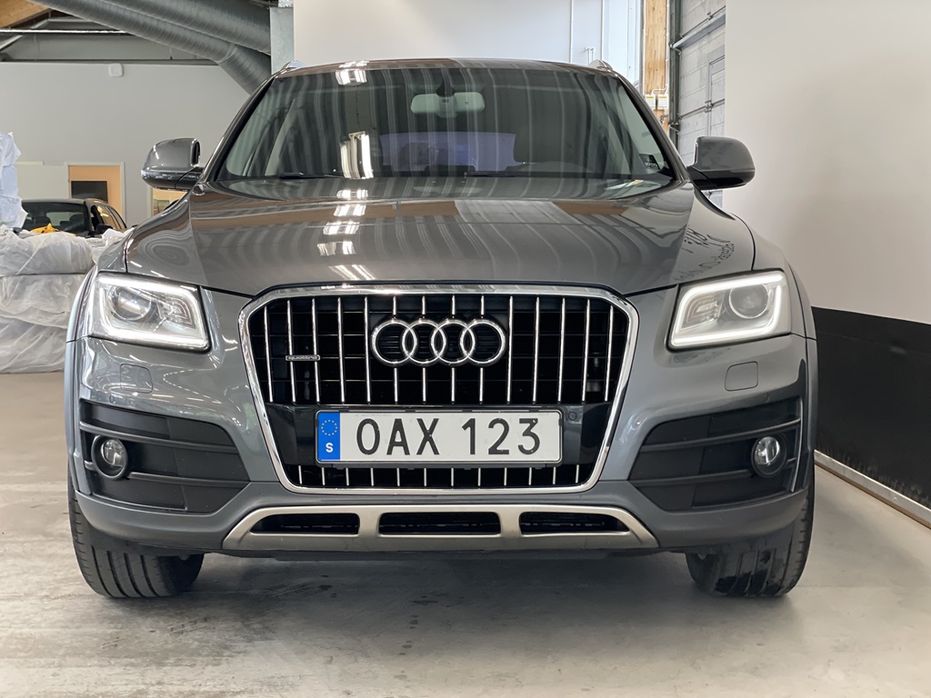 Audi Q5 OAX123