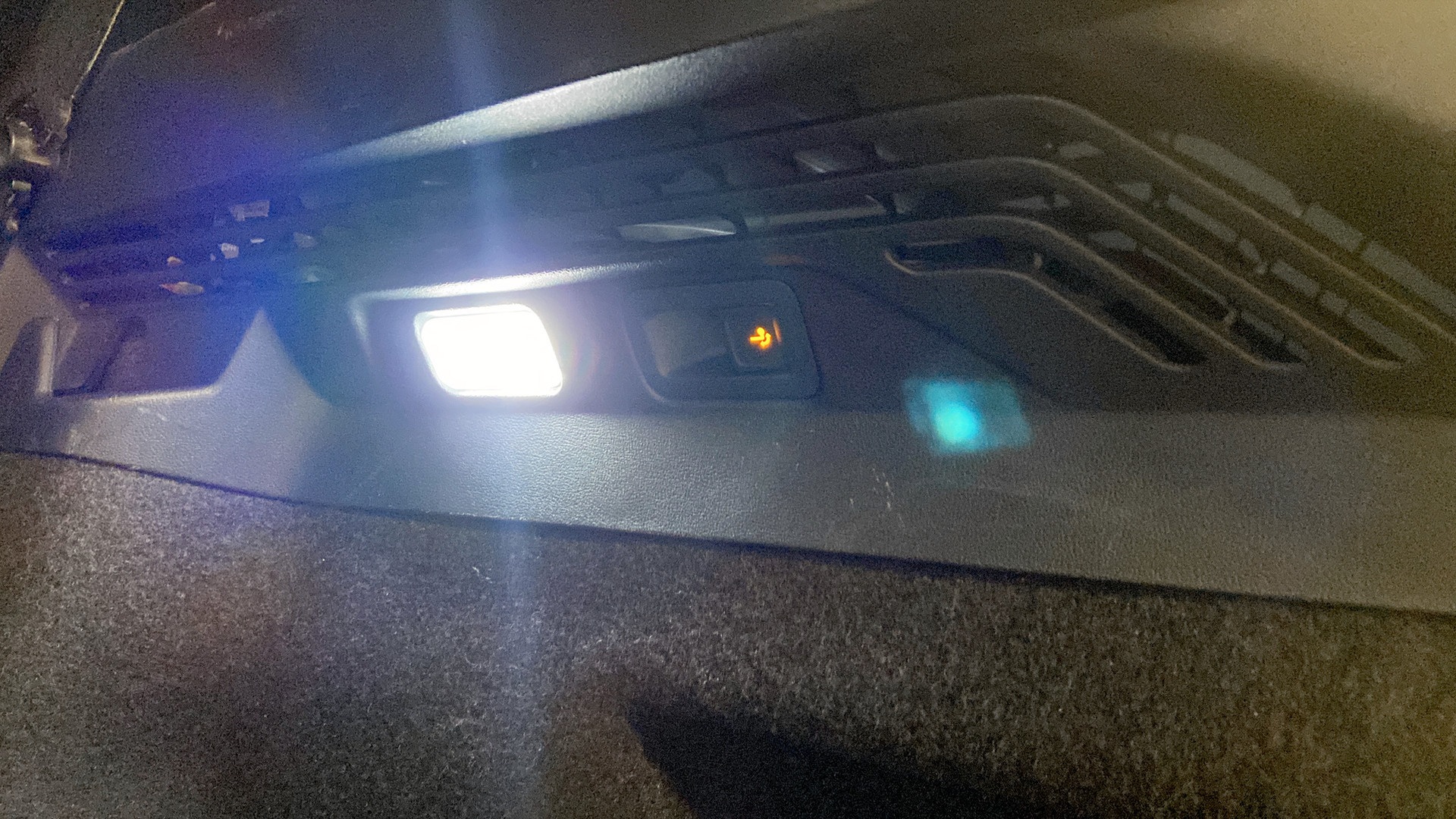 Volkswagen ID.4 OBF23Y