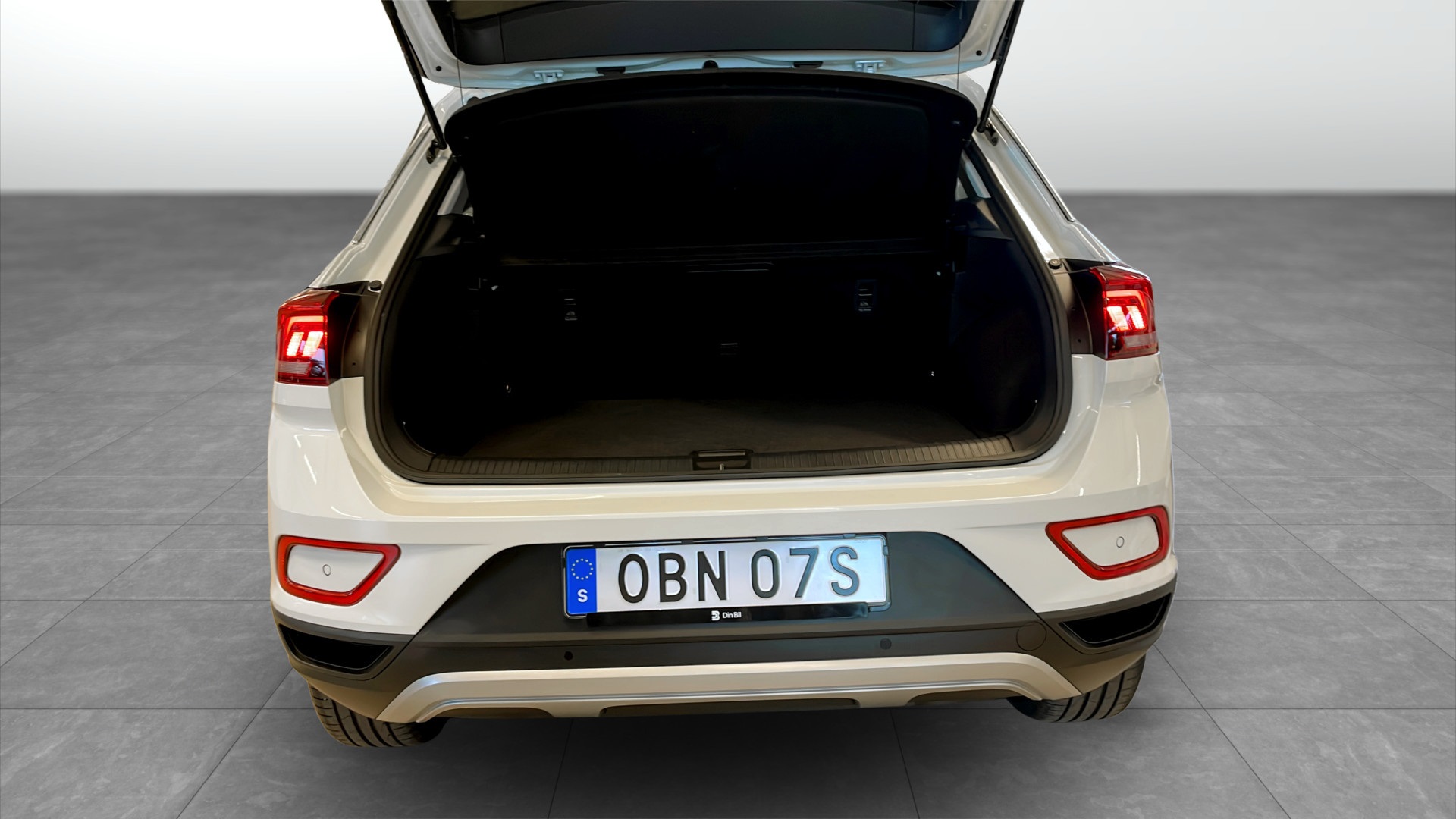 Volkswagen T-Roc OBN07S