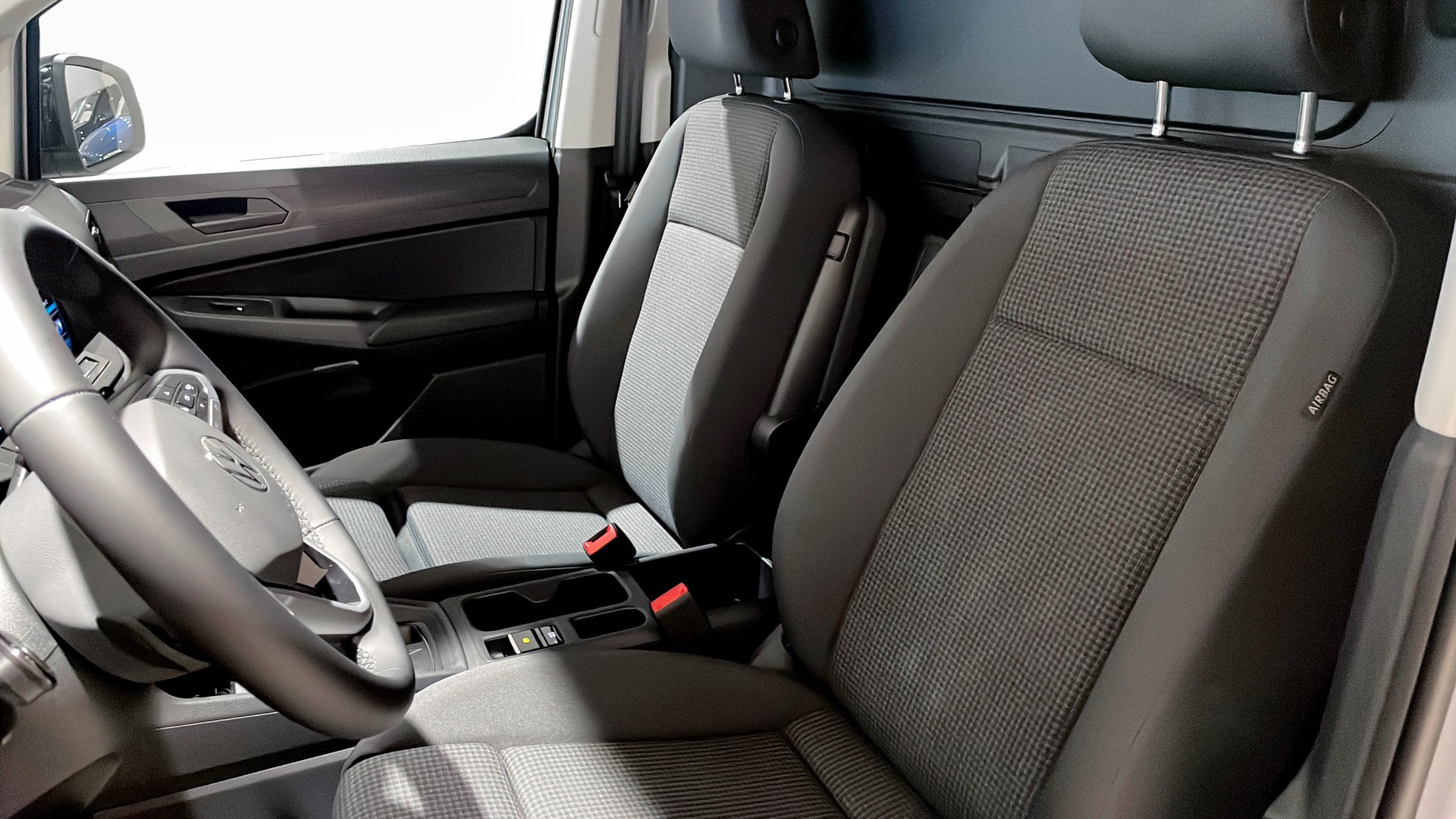 Volkswagen Caddy Maxi Cargo OBP08Z