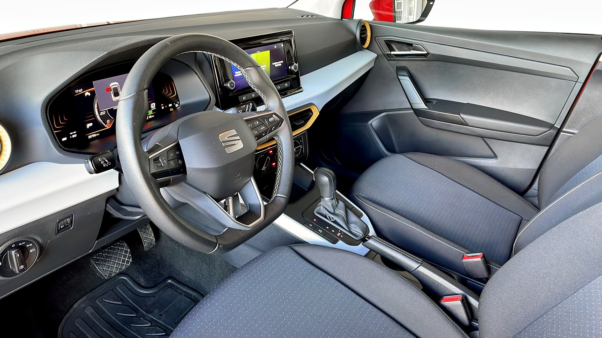 SEAT Arona OBR01N