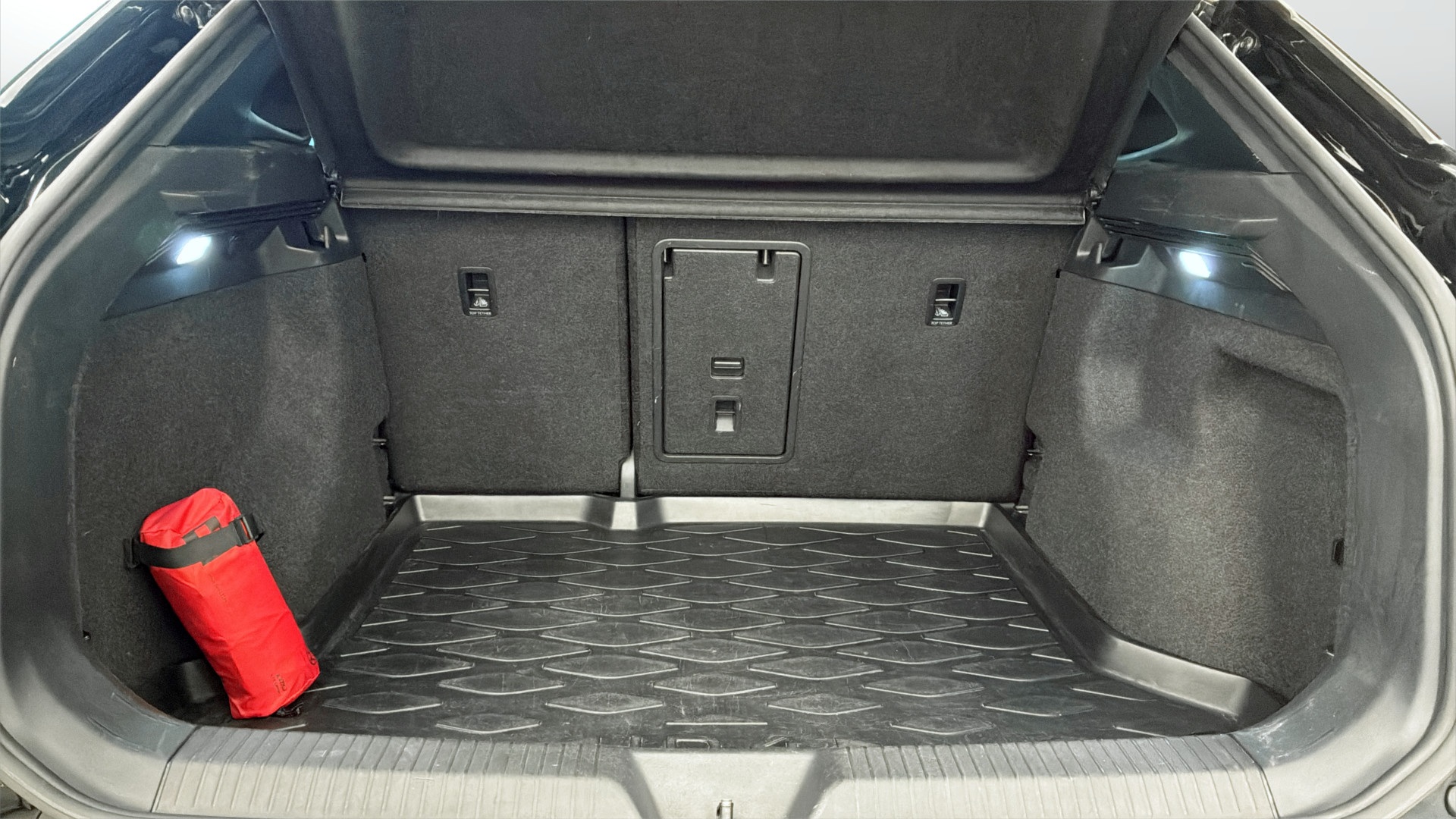 Volkswagen ID.4 OCG33X