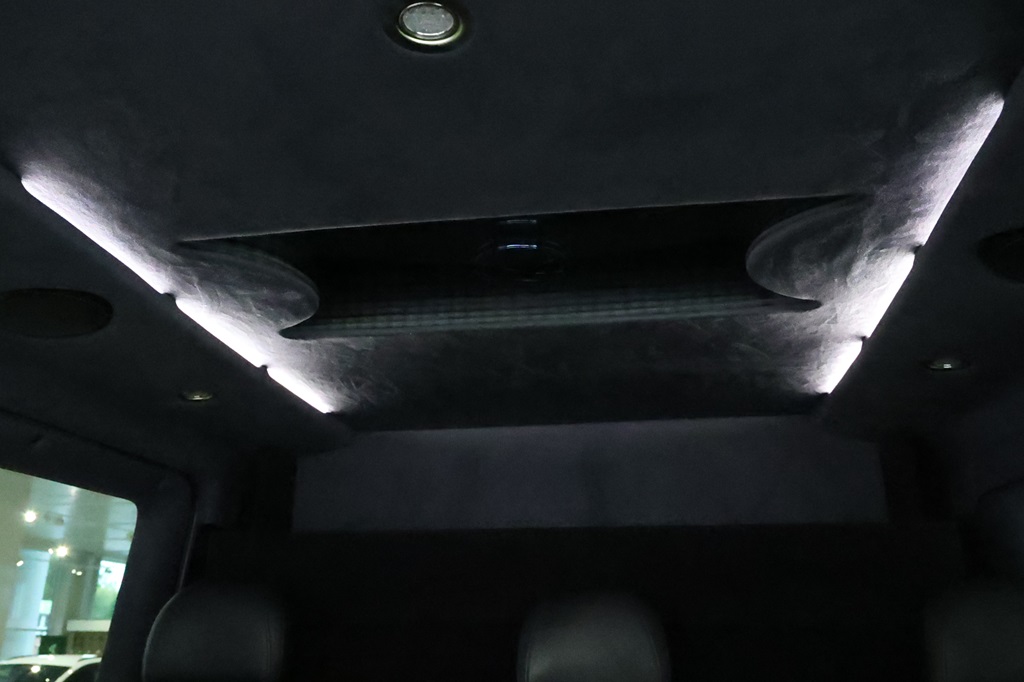 Volkswagen Crafter Skåp kort hjulbas OCG44U