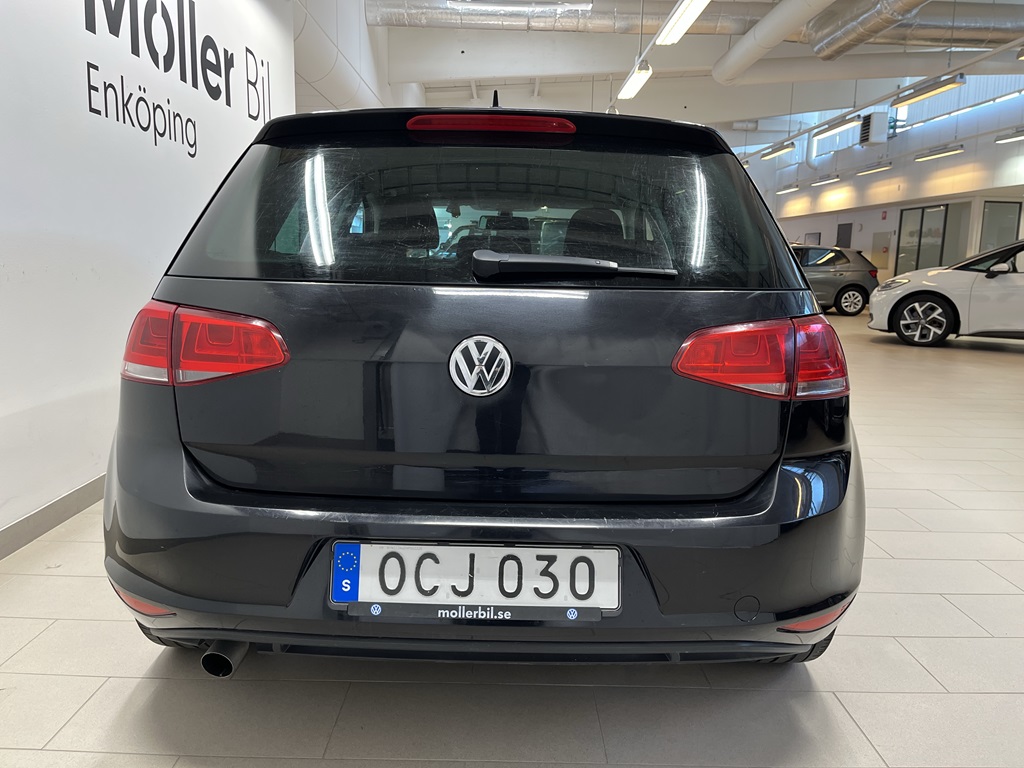 Volkswagen Golf OCJ030