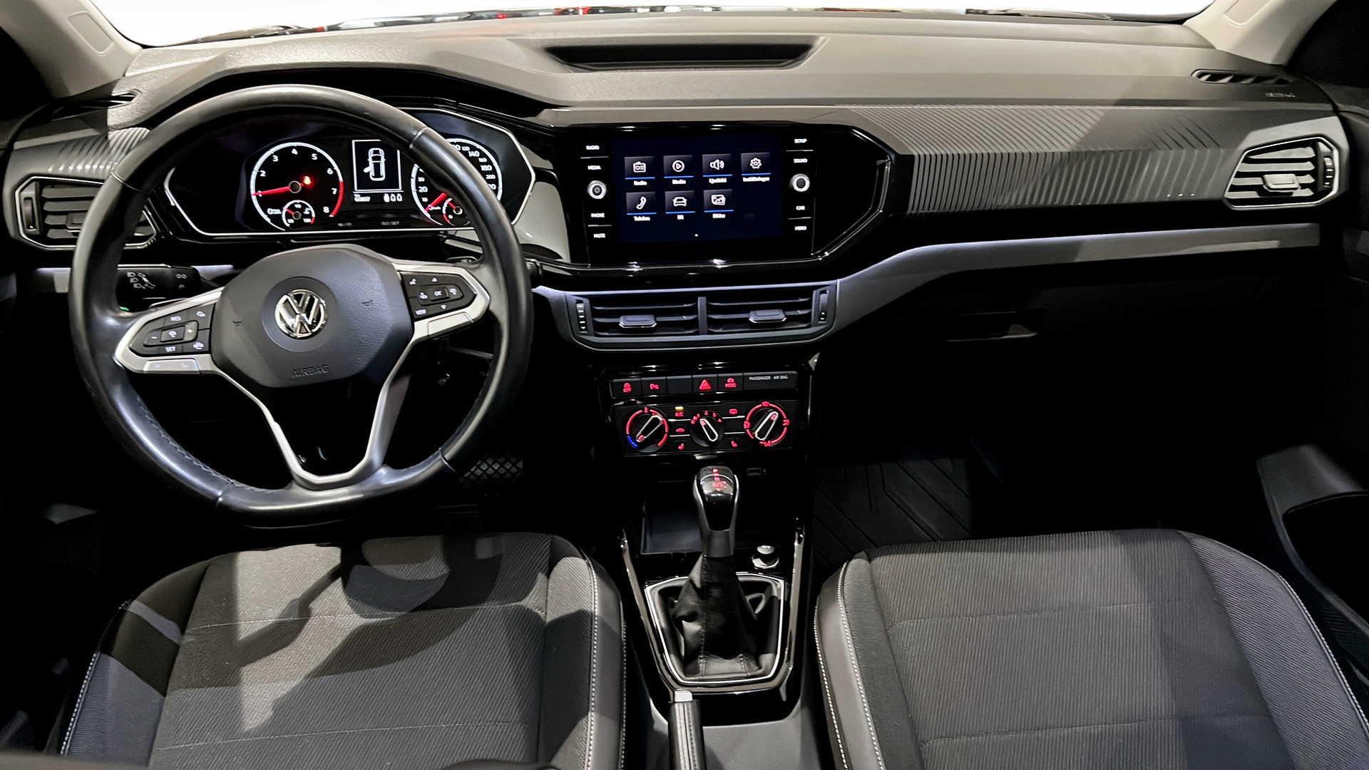 Volkswagen T-Cross OCO743