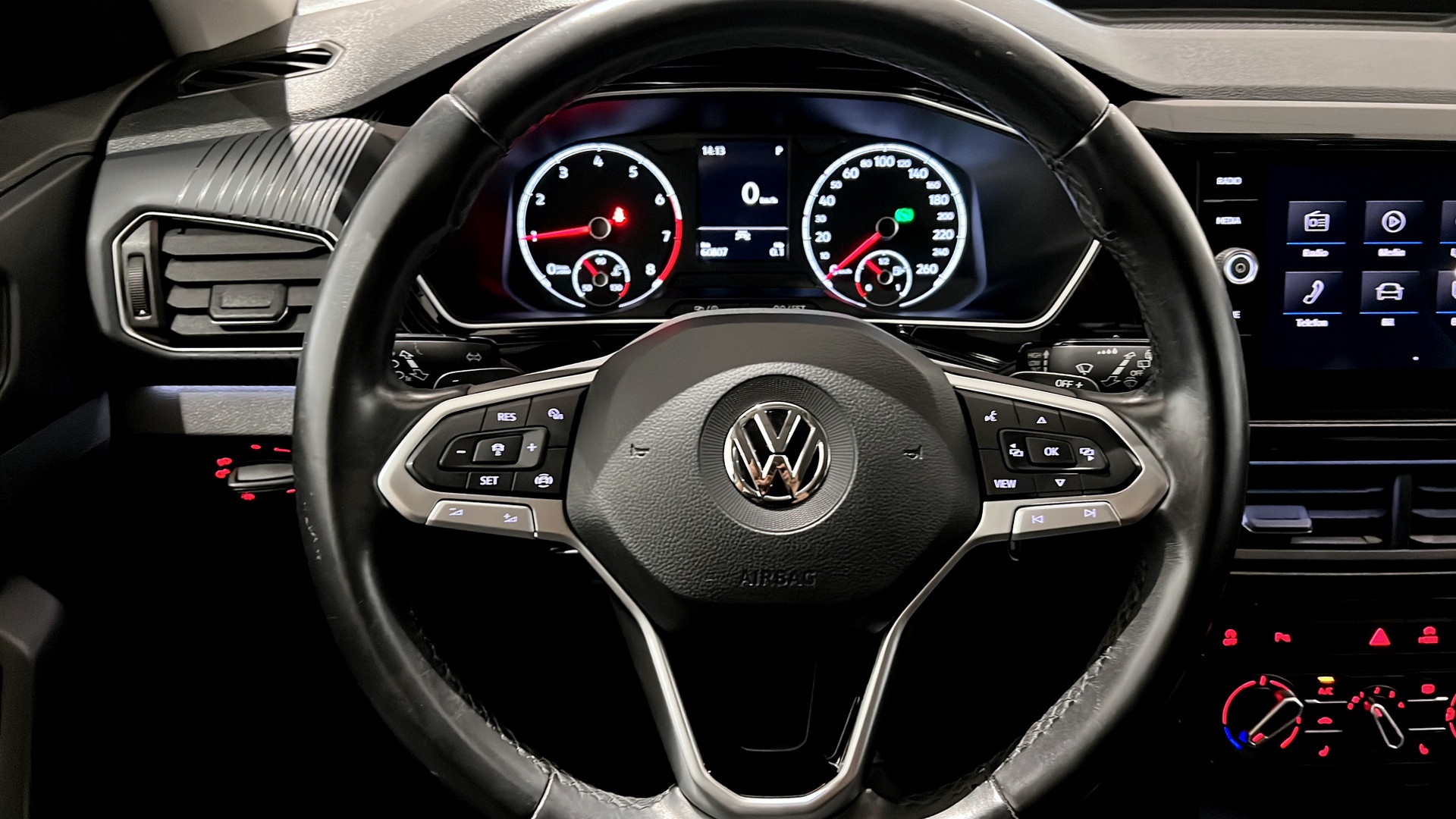 Volkswagen T-Cross OCO743