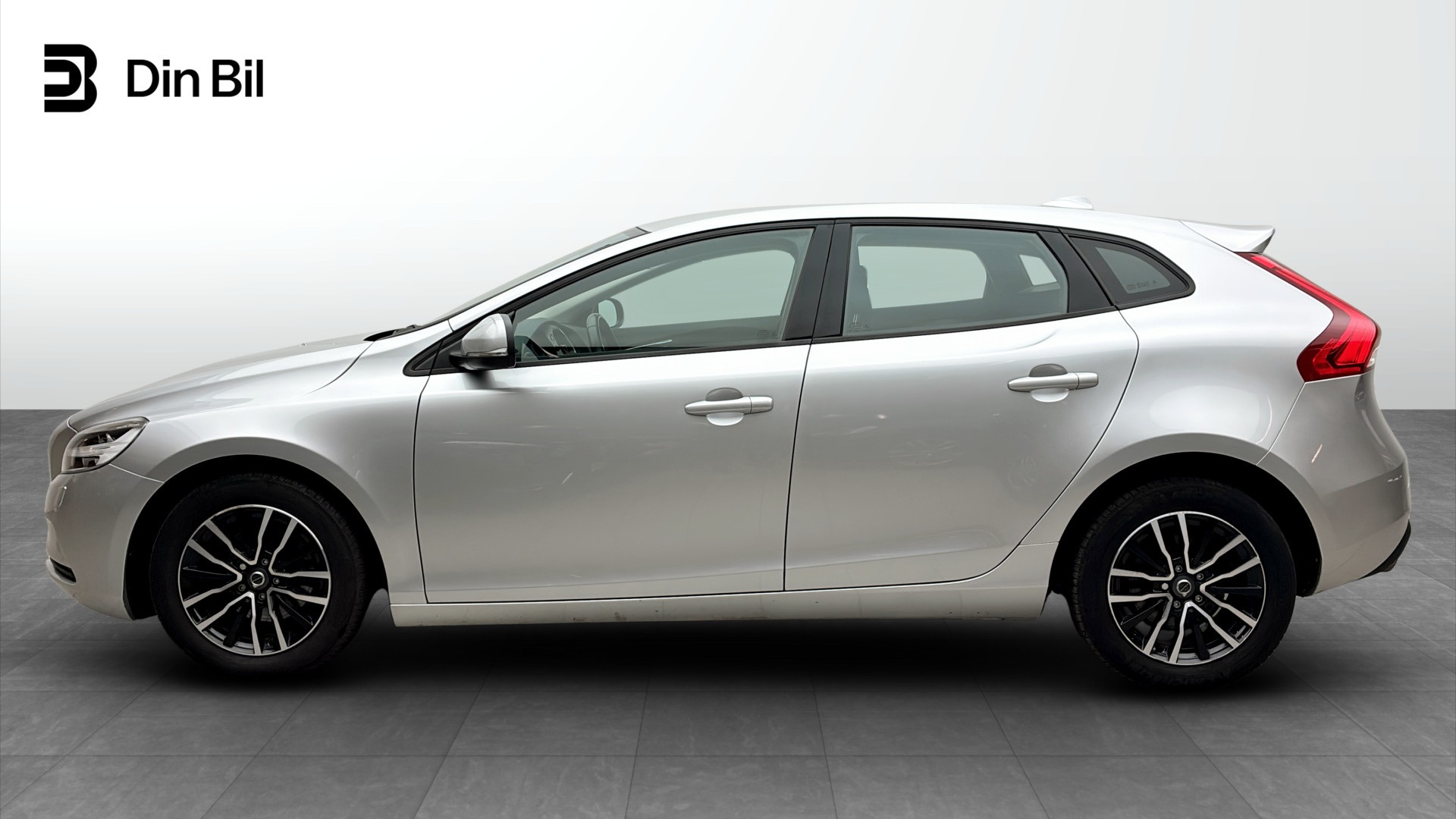 Volvo V40 OED311