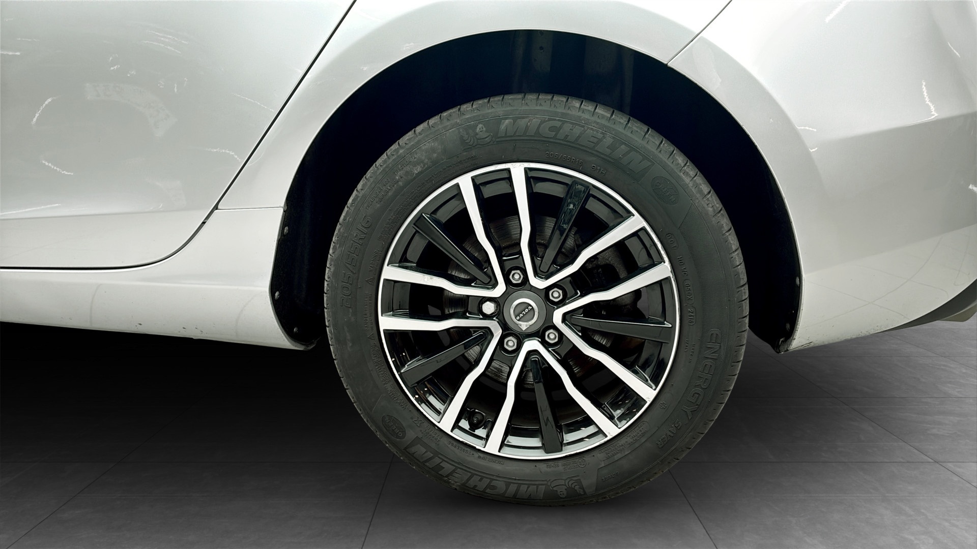 Volvo V40 OED311