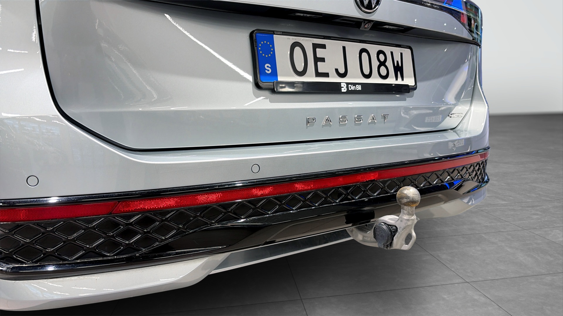 Volkswagen Passat OEJ08W