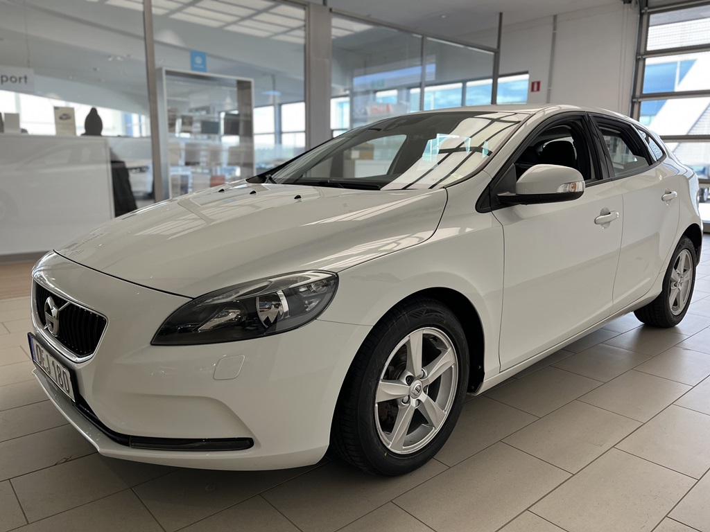 Volvo V40 OEJ180