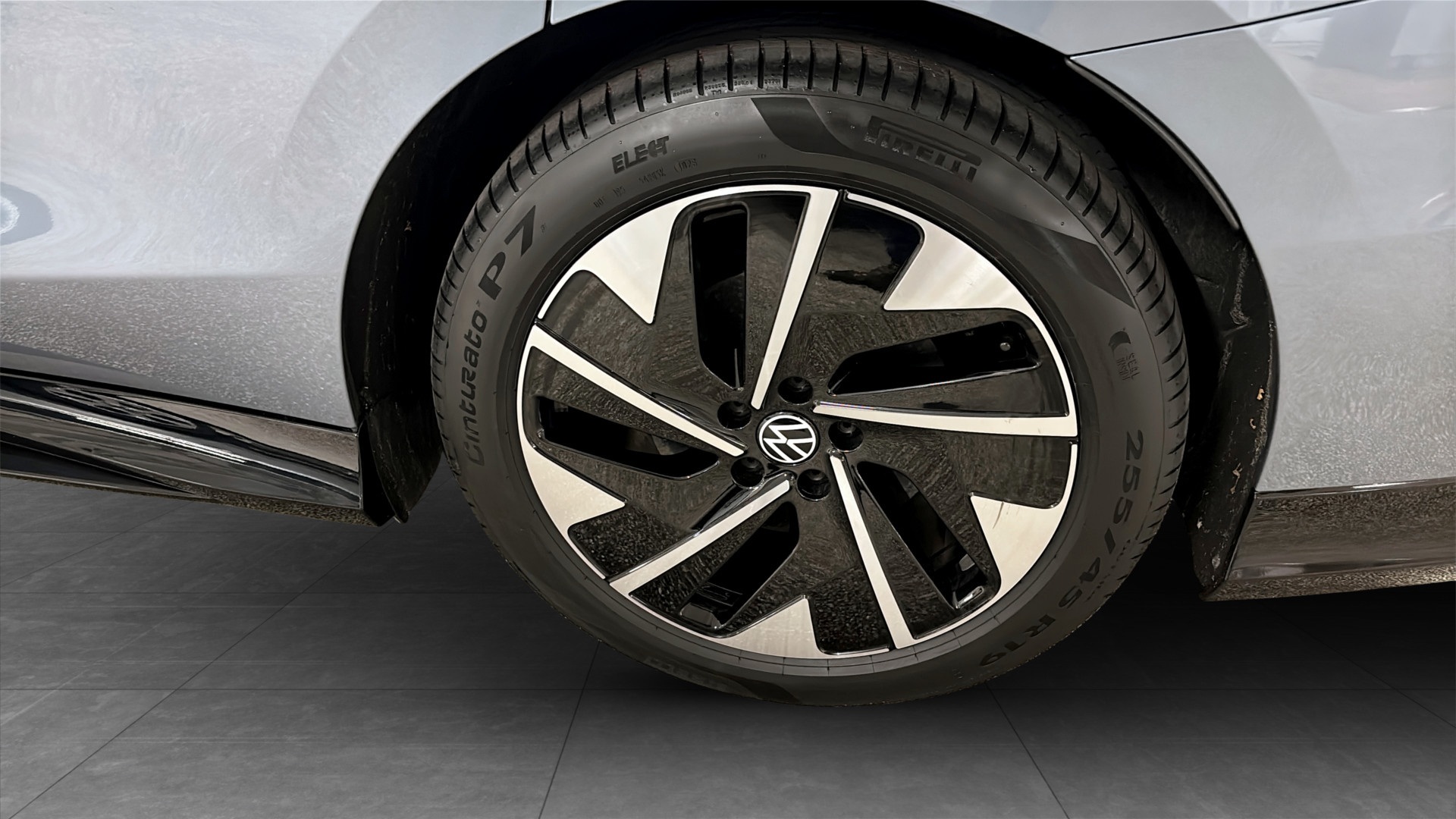 Volkswagen ID.7 Tourer OEN23U